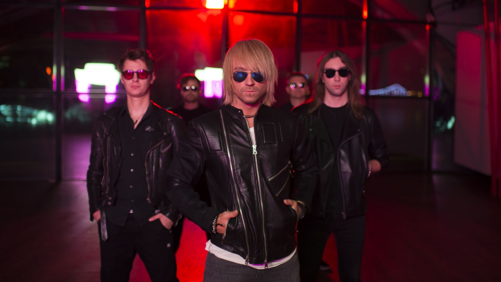 Олег Винник удивил сменой имиджа